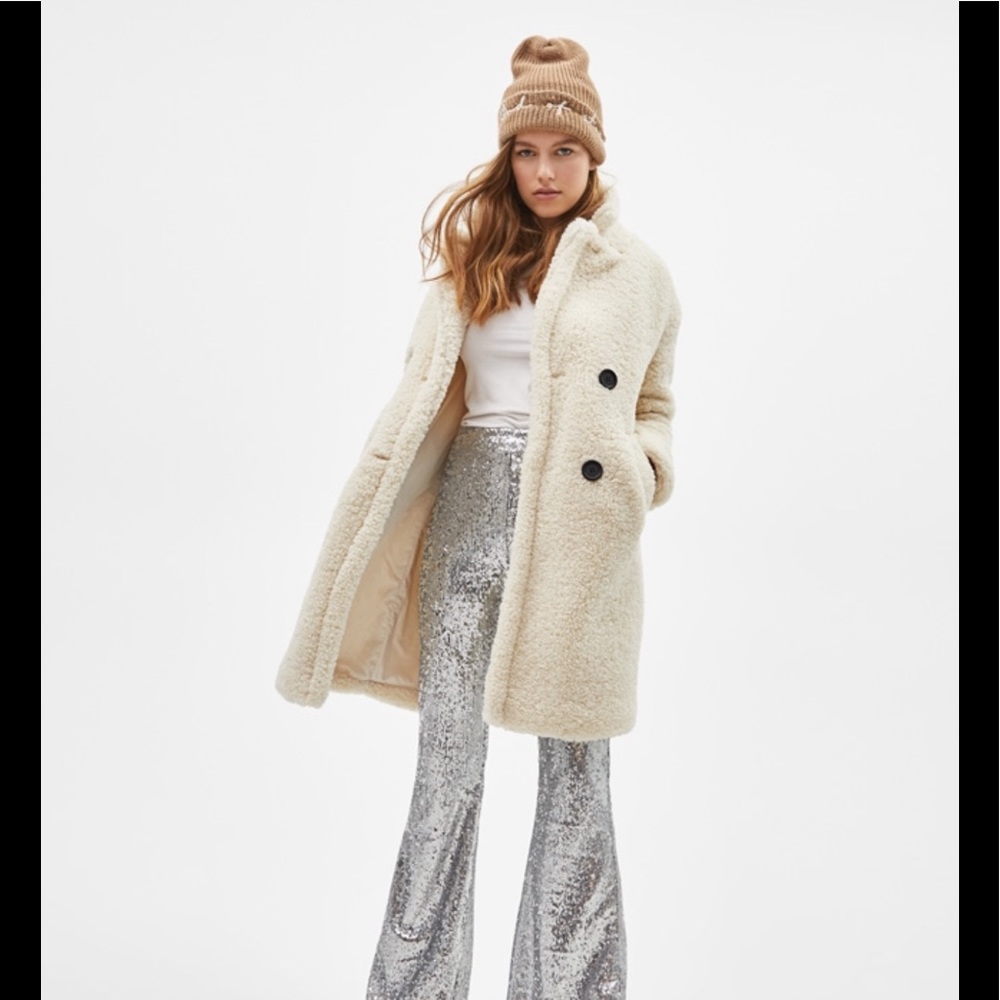 Long faux shearling double-breasted coat in cream - Picture 2 of 8